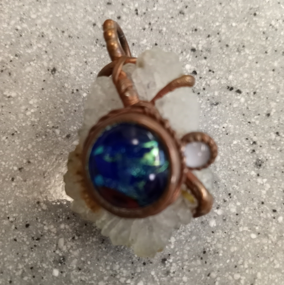 Handmade Quartz Wire-wrapped Pendant